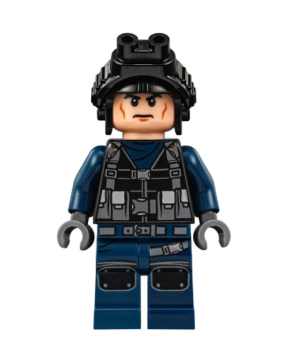 Lego Guard 75931 Aviator Cap, Night Vision Goggles Jurassic World Minifigure