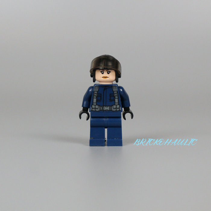 Lego Guard 10756 Female Aviator Cap Jurassic World Minifigure