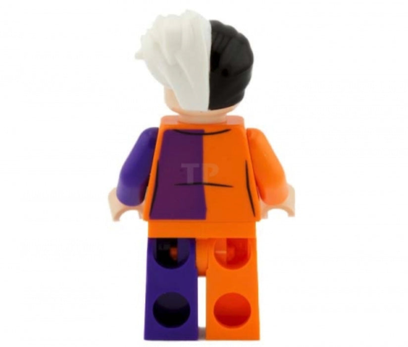 Lego Two-Face 6864 Orange and Purple Suit Super Heroes Batman II Minifigure